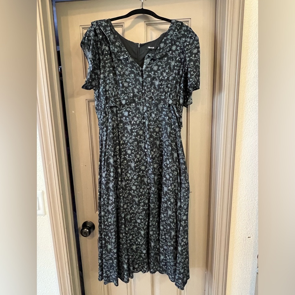 Madewell - Floral Black Midi Dress
